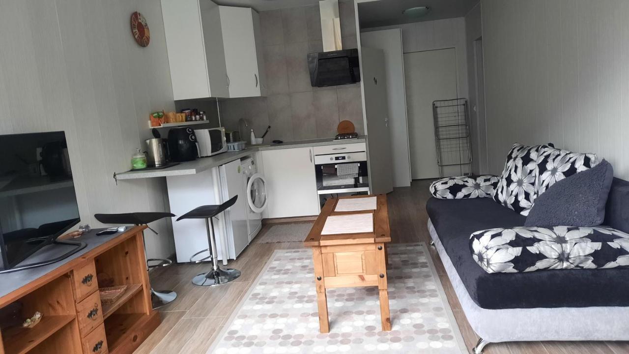 Elite Flats One Bedroom Utena Ngoại thất bức ảnh